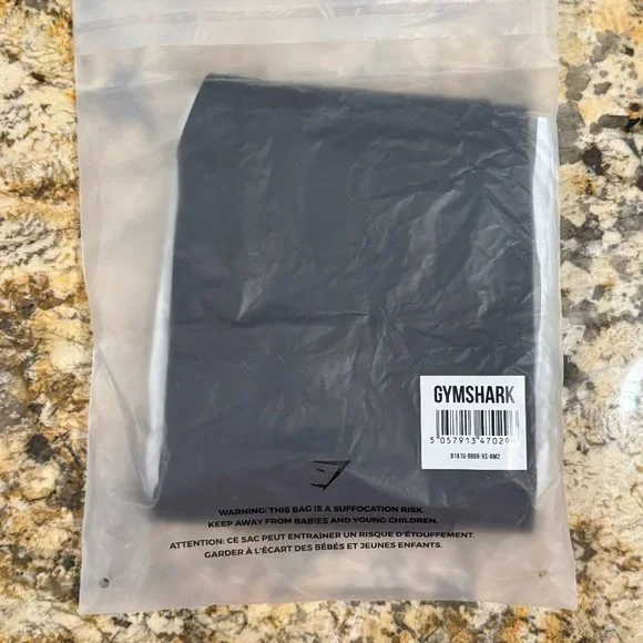 GYMSHARK Black Training Cropped Leggings New with Tags - Picture 2 of 4